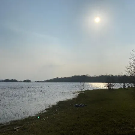 Shines Athlone